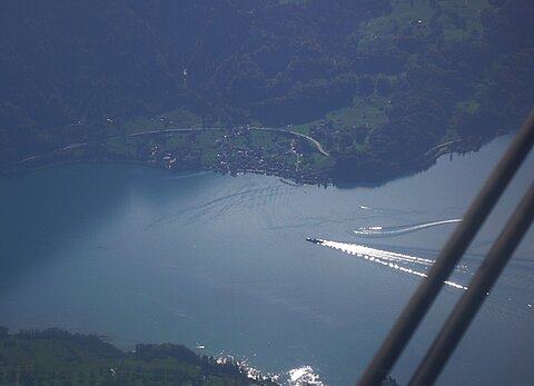 Raddampfer auf dem Thunersee.