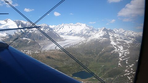 Auf dem Rückflug der Altetschgletscher.