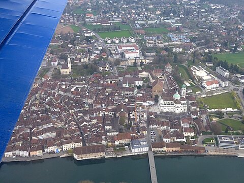 Über der Stadt Solothurn zurück nach Grenchen.