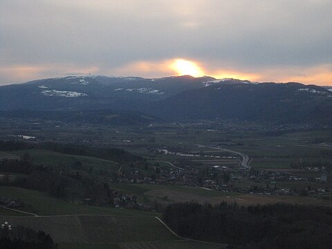 Chasseral in der Abendsonne.