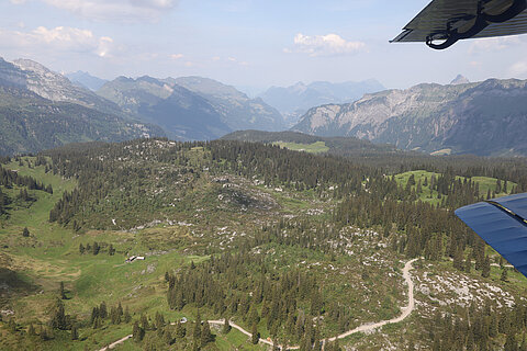 Über den Pragelpass.