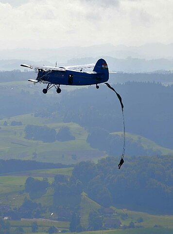 Blick aus dem Fotoflugzeug.
