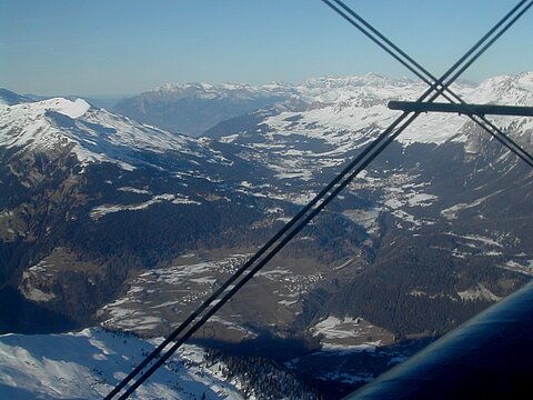 Links Stätserhorn unten Lenzerheide.