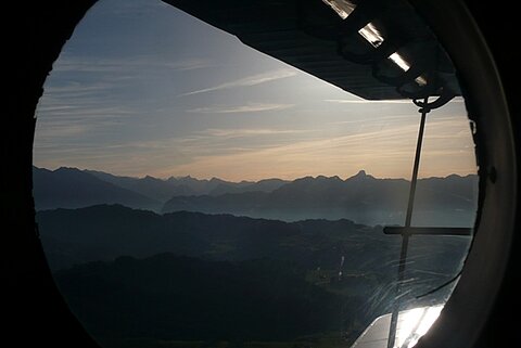Das Stockhorn im Gegenlicht.