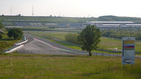 Auf der Rückfahrt nach Budapest vorbei am Hungaroring.