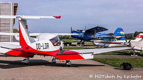 Ebenfalls die An-2 ist gelandet.