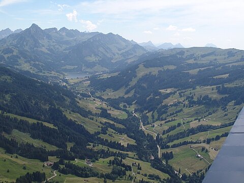 Über den Wadtländeralpen.