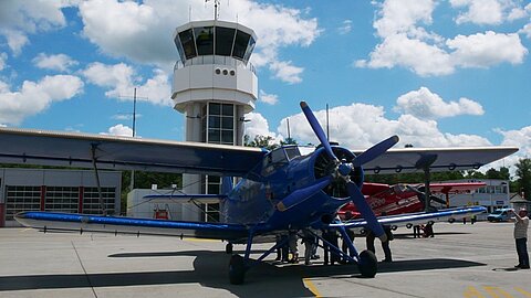 Die zweite Antonov ist auch eingetroffen.