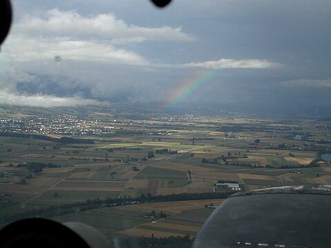 Regenbogen im Mittelland.