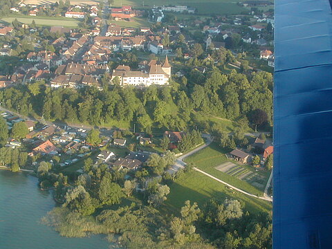Erlach.