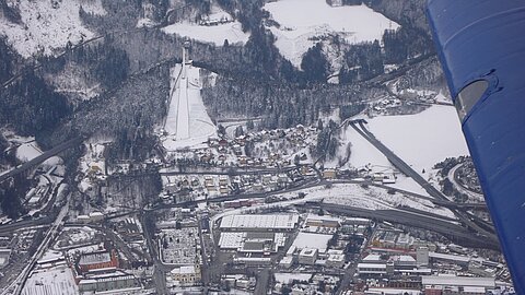 Insbruck mit der Flugschanze.