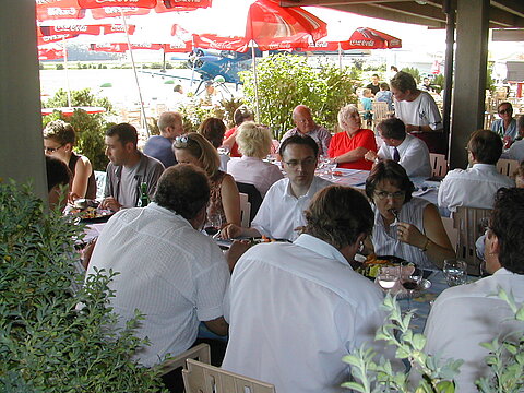 Eingeladen zum Mittagessen.