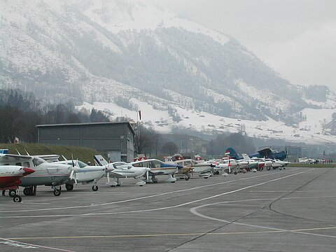 Ein einmaliges Bild in Buochs.