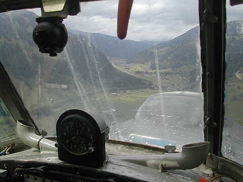 Anflug von der Lenk auf St.Stefan.