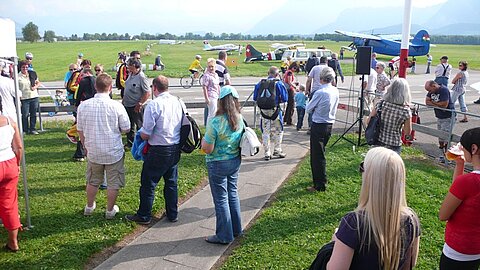 Antonov und Stinson stehen in Thun bereit.