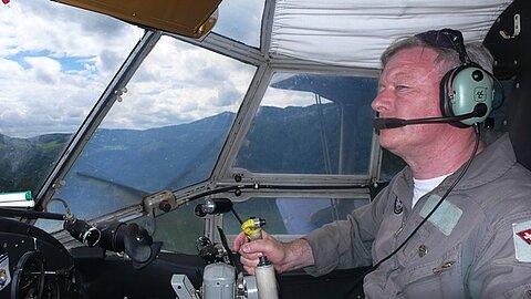 Co-Pilot und Organisator Jean Vögelin.