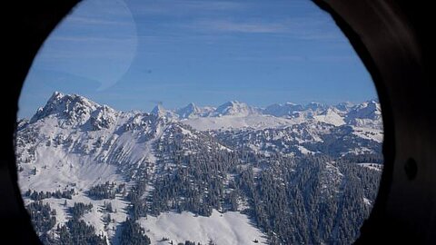 Im Vordergrund der Rinderberg in Saarnerland.