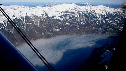 Brienzerrothorn und das Dorf Brienz.